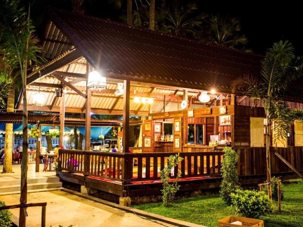 Baan Pran Boutique Resort Хуахін Екстер'єр фото