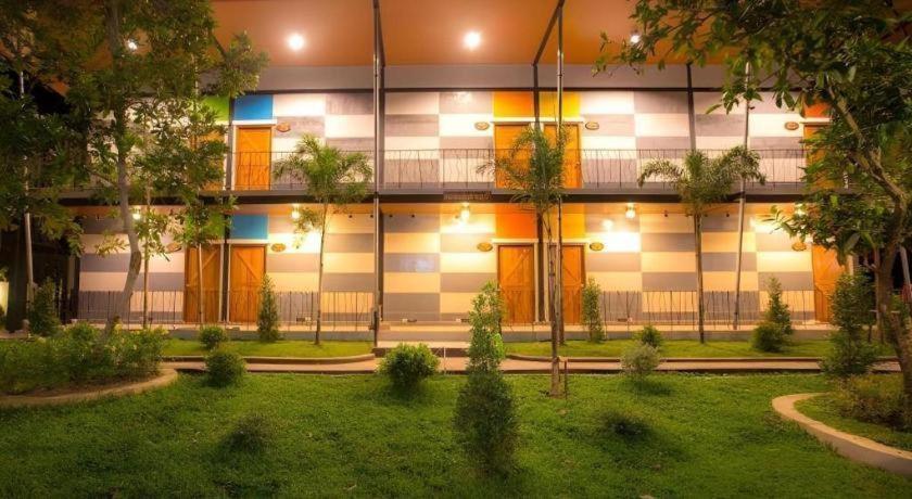 Baan Pran Boutique Resort Хуахін Екстер'єр фото
